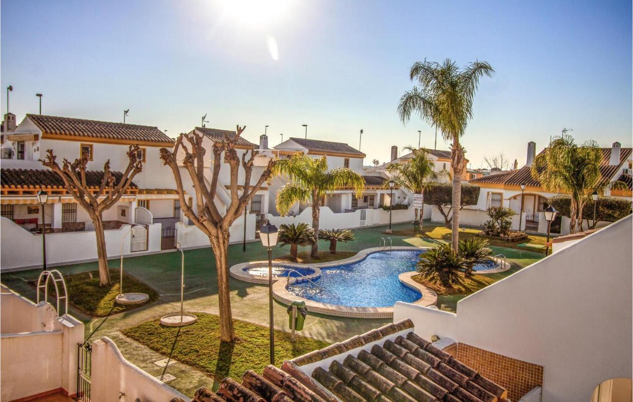 4 Bedroom Cozy Home In Pilar De La Horadada Exteriér fotografie